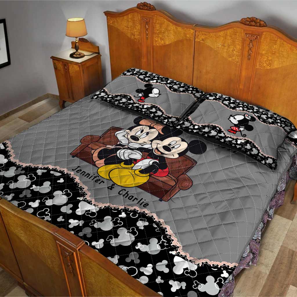 New Season - Personalized Couple Mouse Quilt Set