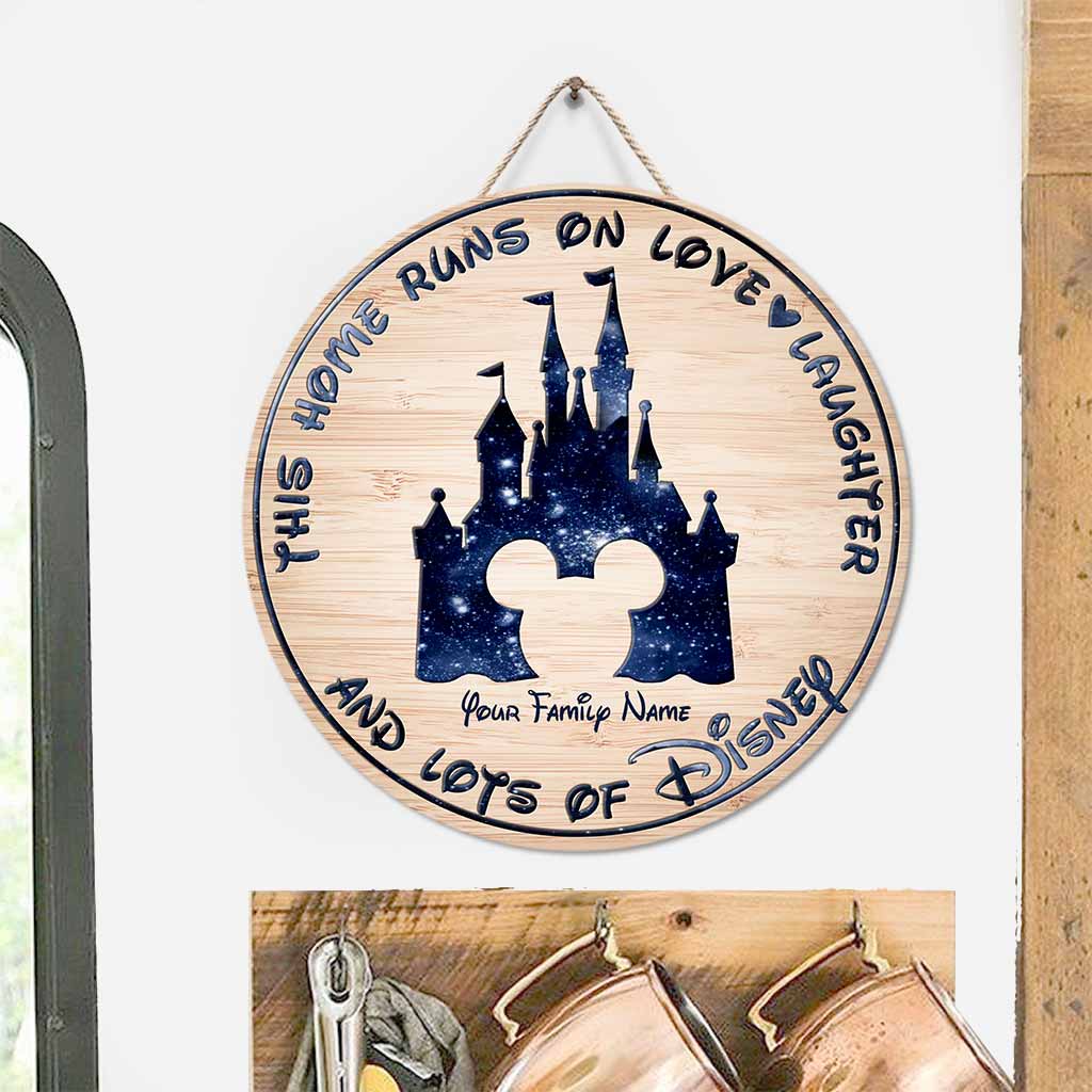 This Home Runs On - Personalized Mouse Round Wood Sign