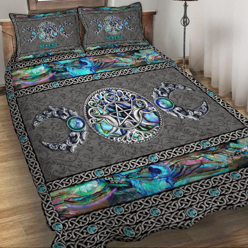 Mystery Spirit Triple Moon - Personalized Witch Quilt Set With 3D Pattern Print