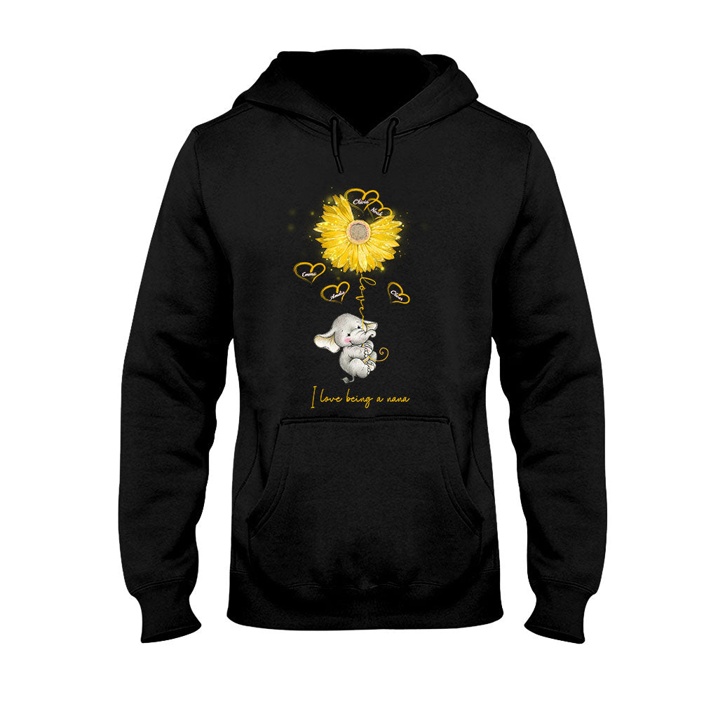 I Love Being A Nana - Personalized Mother's Day Grandma T-shirt and Hoodie