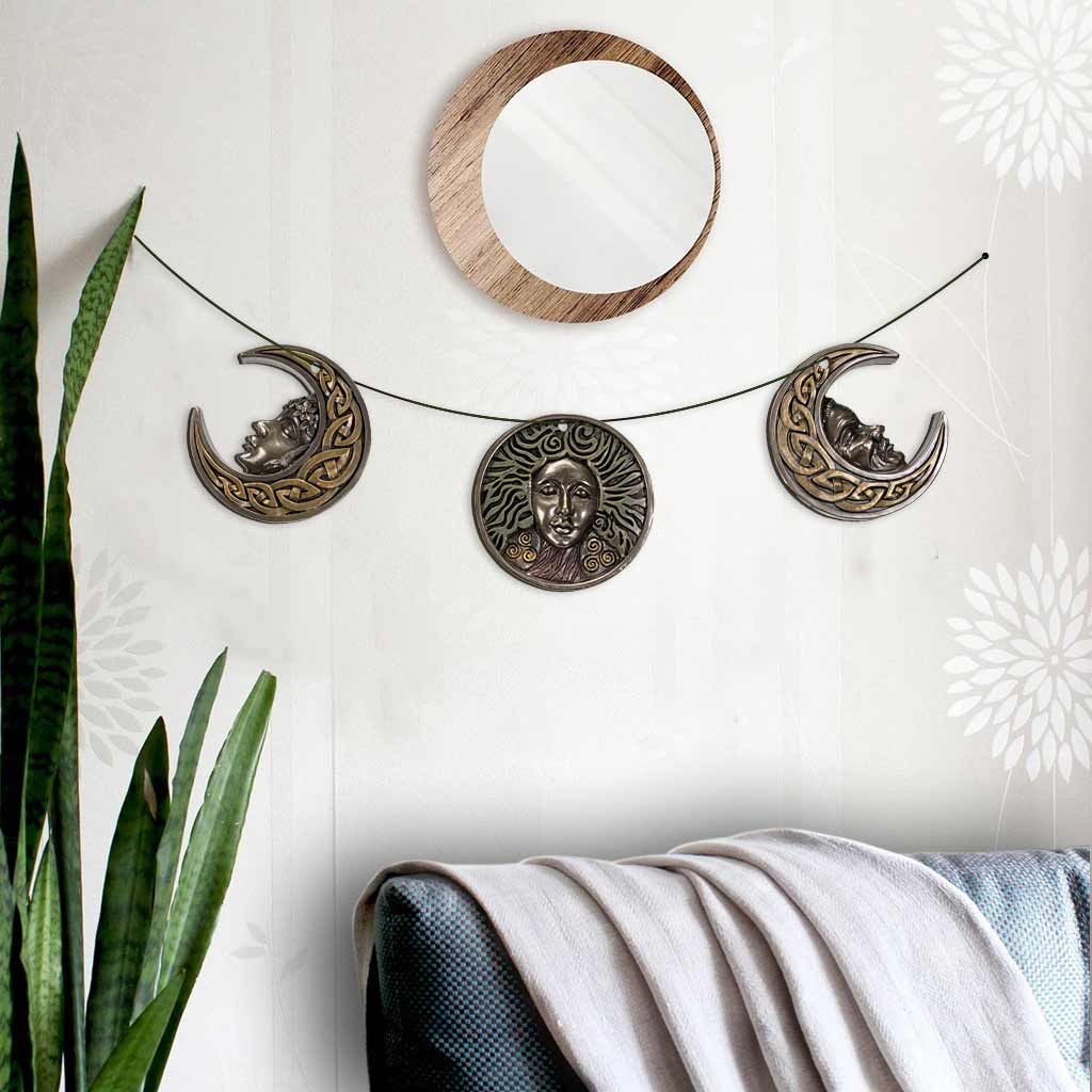 Triple Moon Goddess - Witch 3 Pieces Garland