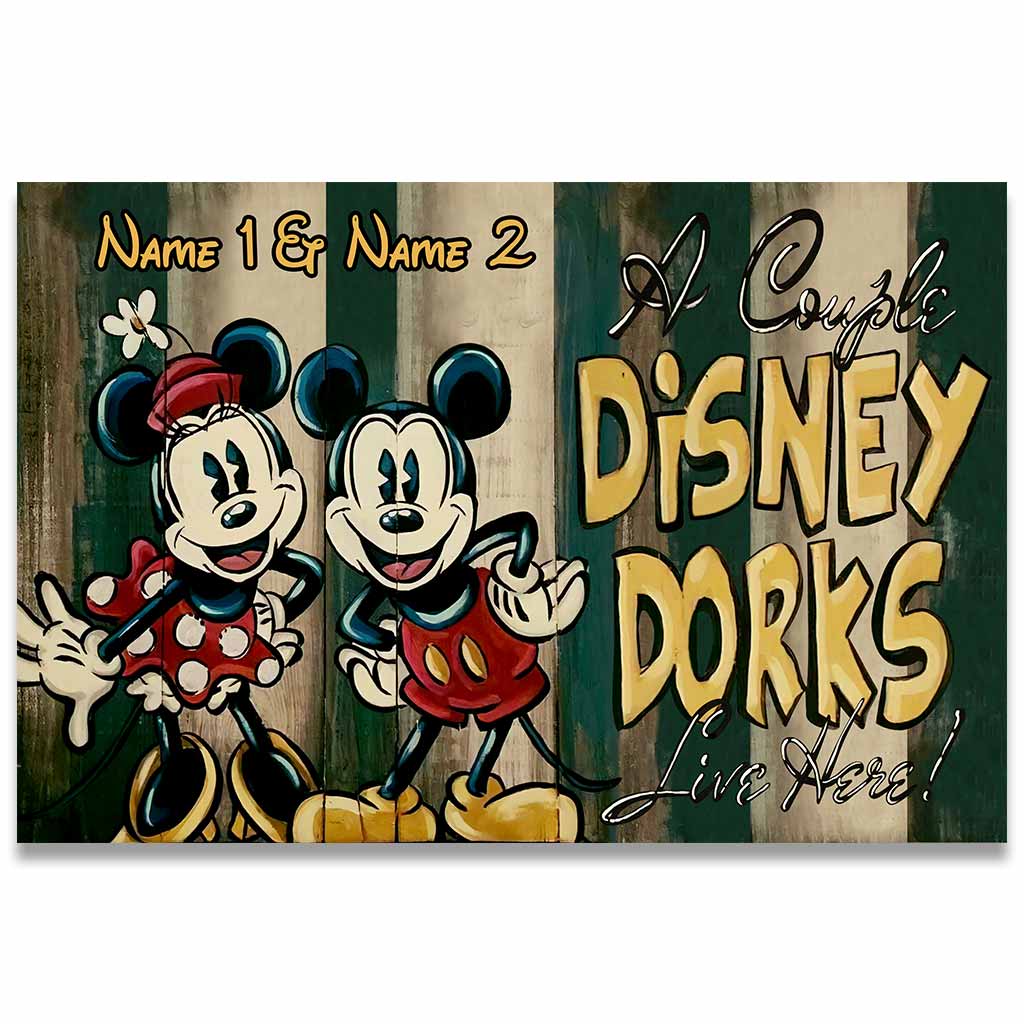 A Couple Live Here - Personalized Mouse Doormat
