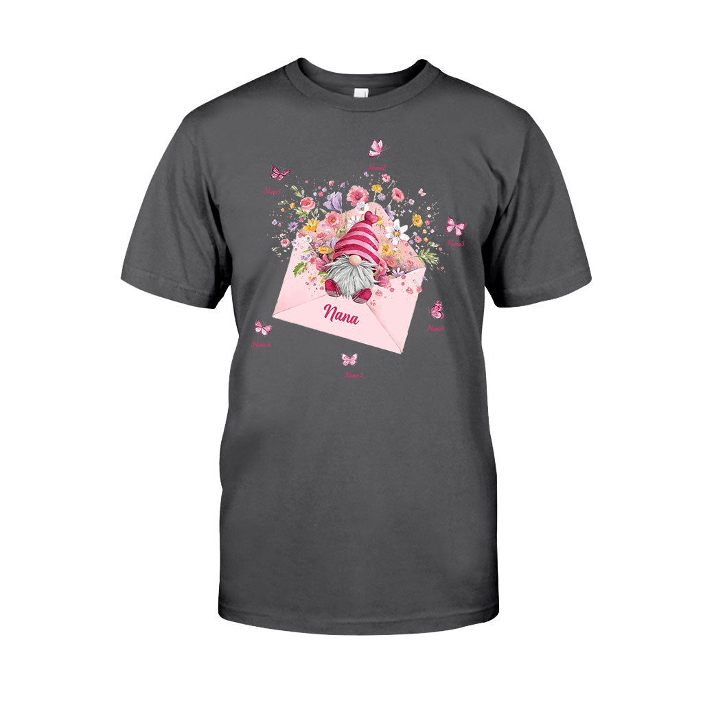 I Love Being A Nana - Personalized Grandma T-shirt and Hoodie