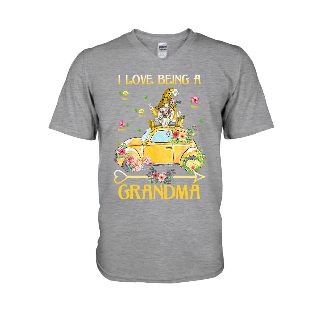 I Love Being A Grandma - Personalized T-shirt and Hoodie