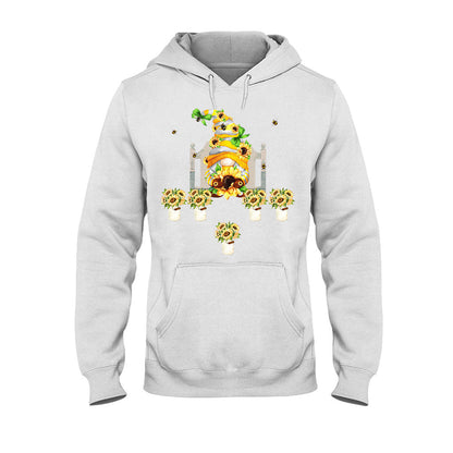 I Love Being Nana - Personalized Mother's Day Grandma T-shirt and Hoodie