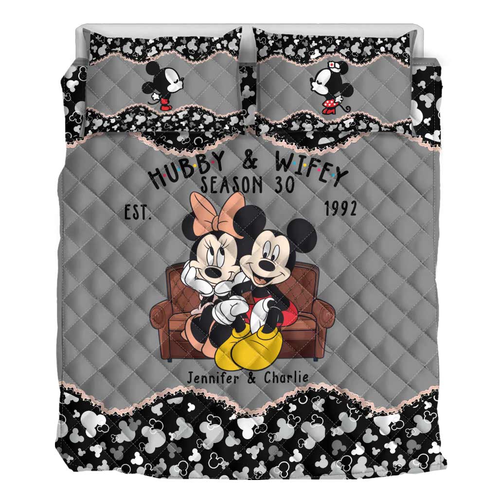 New Season - Personalized Couple Mouse Quilt Set