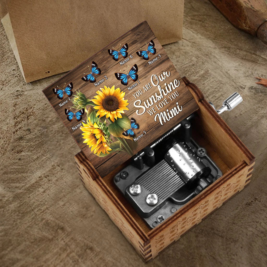 You Are My Sunshine - Personalized Mother's Day Grandma Hand Crank Music Box