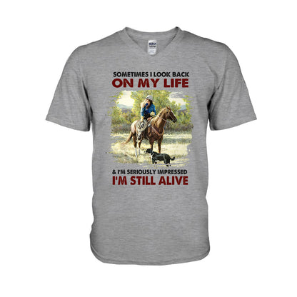 Sometimes I Look Back - Horse T-shirt and Hoodie