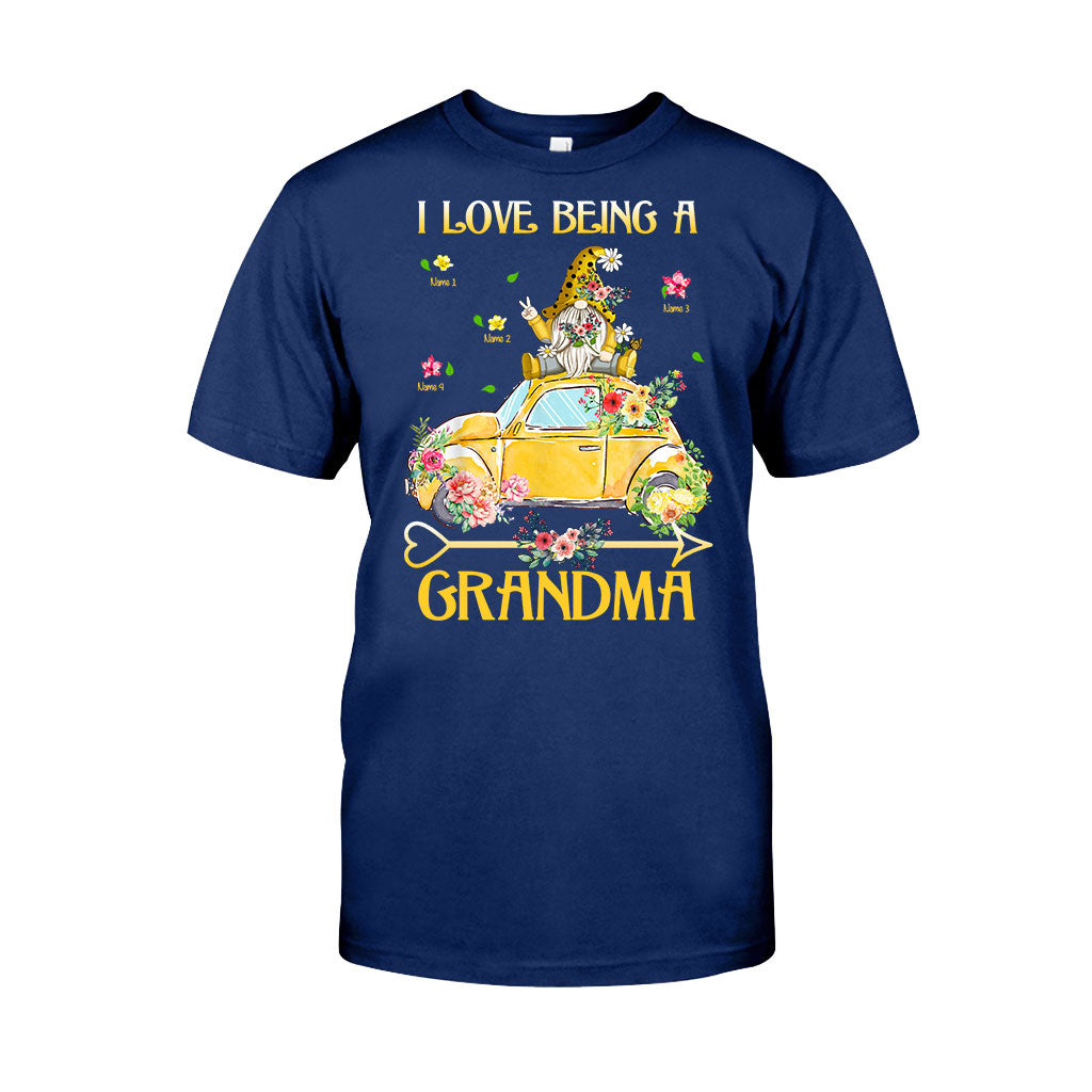 I Love Being A Grandma - Personalized T-shirt and Hoodie
