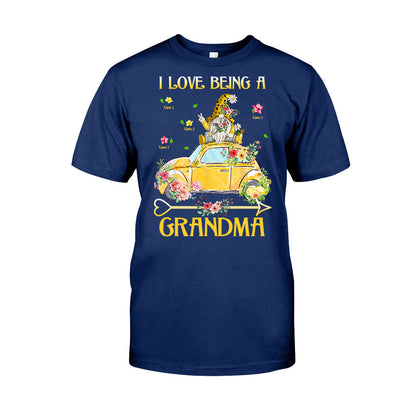I Love Being A Grandma - Personalized T-shirt and Hoodie