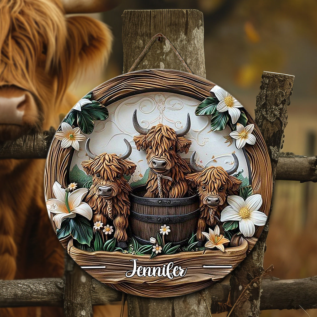 Love Highland Cows - Personalized Round Wood Sign