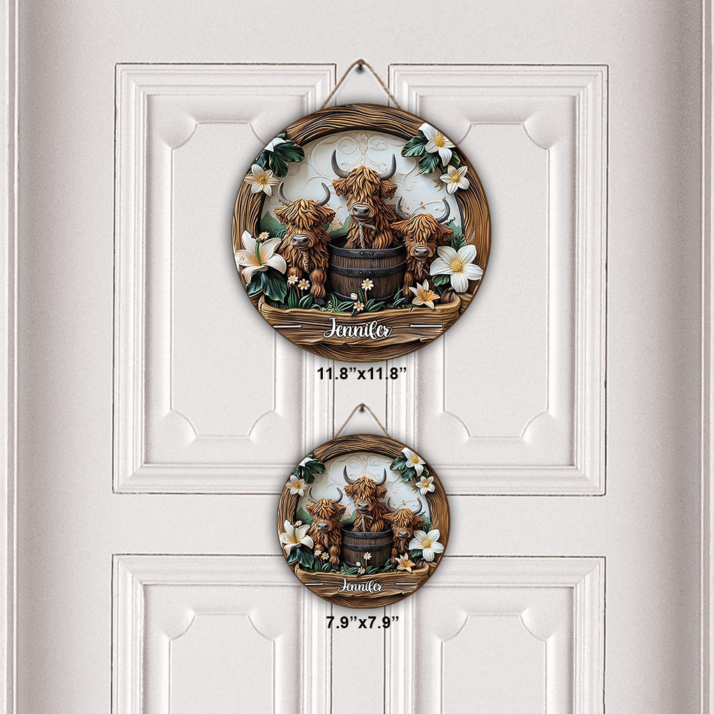 Love Highland Cows - Personalized Round Wood Sign