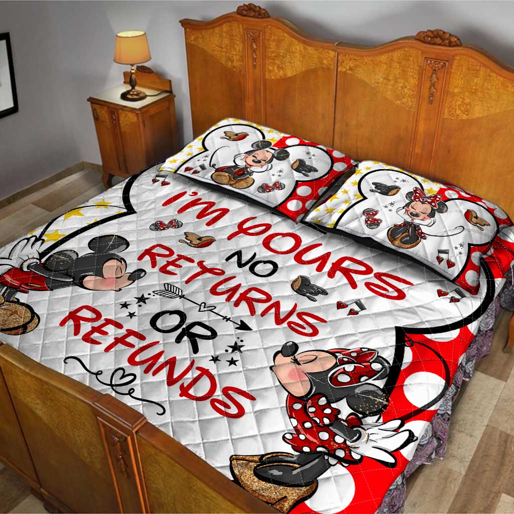 I Love You More - Personalized Couple Mouse Quilt Set