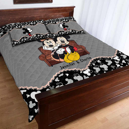 New Season - Personalized Couple Mouse Quilt Set