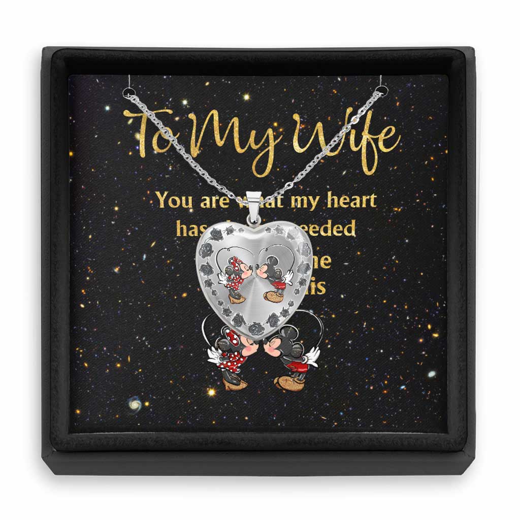 To My Wife - Personalized Couple Mouse Heart Pendant Necklace