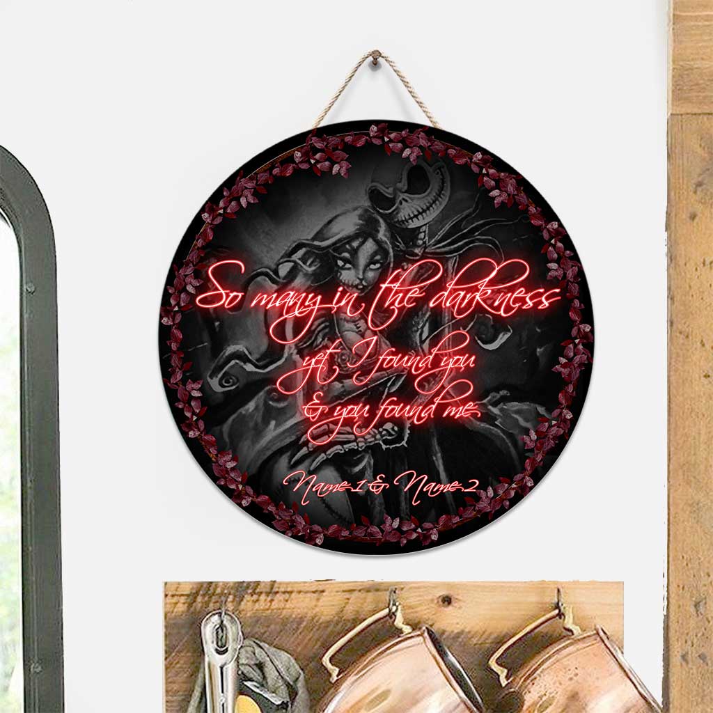 So Many In The Darkness - Personalized Couple Nightmare Round Wood Sign