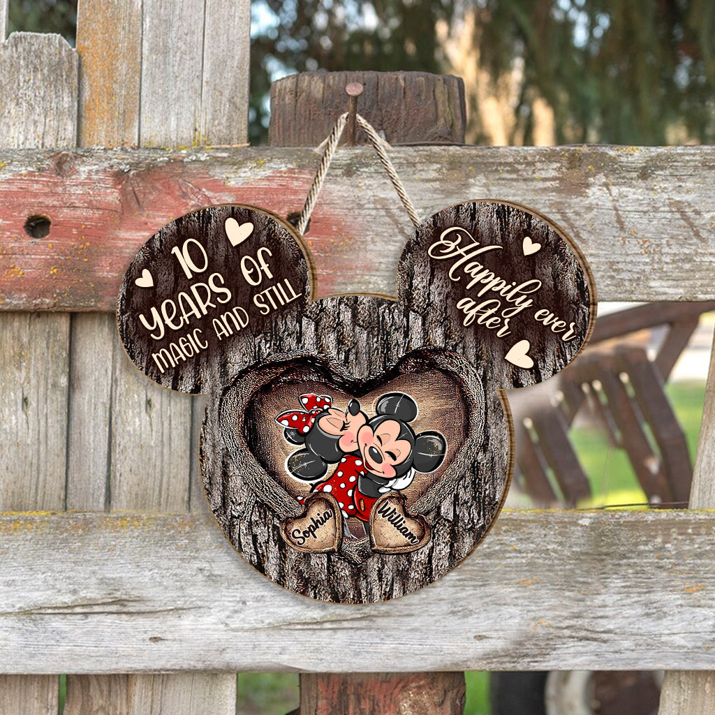 Mouse Ears Couple Heart - Personalized Mouse Wood Sign